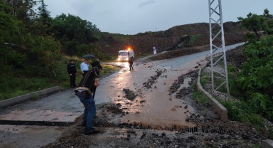 Çorum'un Oğuzlar ve Dodurga ilçelerinde şiddetli yağış etkili oldu