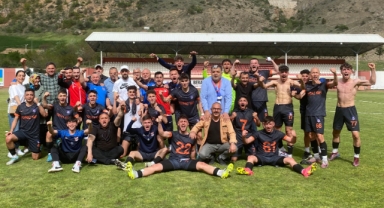 Eynesil Belediyespor U18 üst tura göz kırptı