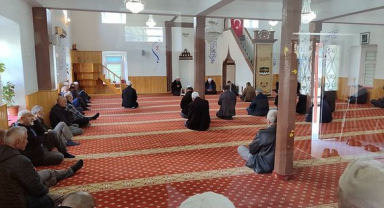 Eynesil'de Başbuğ Alparslan Türkeş İçin Mevlid Okutuldu