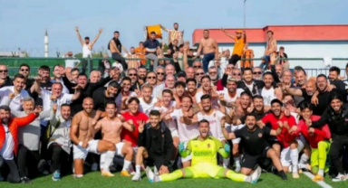 Finişe ilk onlar ulaştı : Bitexen Adana 1954 Futbol Kulübü şampiyon oldu