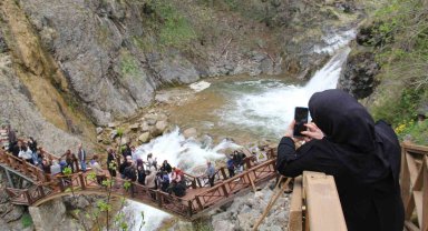 Giresun'un Pamukkalesi'ne ziyaretçi akını