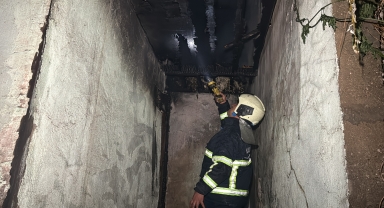 Karabük'te 2 katlı müstakil evde çıkan yangın söndürüldü