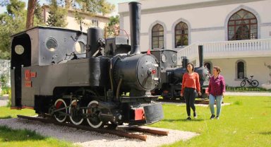 Tarihe tanıklık eden lokomotiflere talip olmayan kalmadı