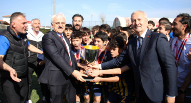 U14 Türkiye Şampiyonu Kayseri Talasgücü Belediyespor oldu