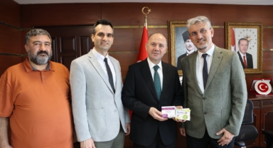Vali Serdengeçti, Medinora İlaç yetkililerini tebrik etti