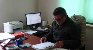 Yaklaşık üç çeyrek asırdır o mahallenin muhtarlığı Batur ailesinde