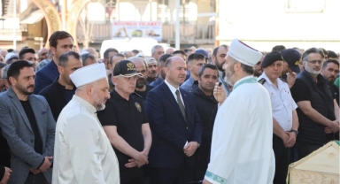 Giresun'da şehit babasına son görev