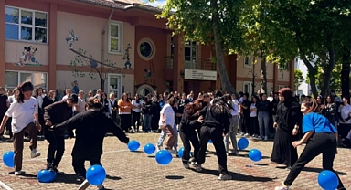 Giresun'daki O Okulda Bayram Coşkusu Bambaşka