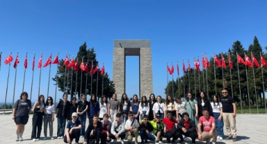Giresun Mustafa Kemal Ortaokulu öğrencilerinden büyük destanın yazıldığı Çanakkale’ye ziyaret