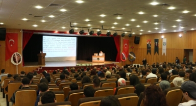 Giresun Üniversitesinde ‘Atatürk ve Spor Konferans’ı düzenlendi