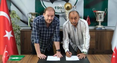 Giresunspor'da imzalar atıldı…Metin Aydın dönemi resmen başladı