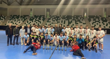 Giresunspor zirvede