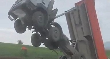 Görenler şaştı kaldı! Kamyon şaha kalktı