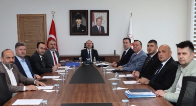 İl Encümeni Giresun Valisi Serdengeçti başkanlığında toplandı