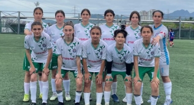 Giresun Sanayispor U15 liderliği kaptı