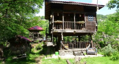 Tarihi serenderler otel odası oldu