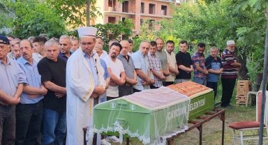 8 aylık yaşam savaşını kaybeden Nurseda toprağa verildi