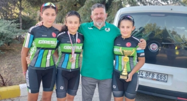 Bisikletçiler Giresun'a Türkiye Şampiyonu Olarak Döndüler
