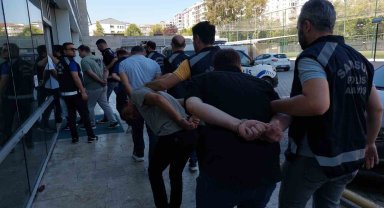 'Change' operasyonunda 4 tutuklama
