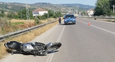 Devrilen motosikletin sürücüsü öldü