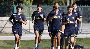 Fenerbahçe'de Djiku ve Osayi akşam antrenmanına katıldı