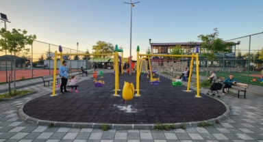 Görele yeni çocuk oyun parkları ile donatıldı