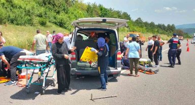 Minibüs takla attı: 1 ölü, 10 yaralı