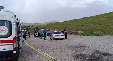 Otomobil içerisinde silahla vurulmuş halde bulundu