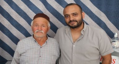 Traktörden savrulan 13 bin 600 lirayı bulan kişi, parayı sahibine ulaştırdı