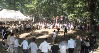 Yağlıdereliler Bahar Şenliği'nde buluştu