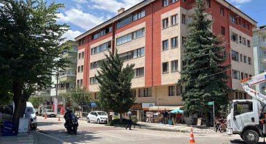 72 yaşındaki kişi 5'inci katın balkonundan düştü