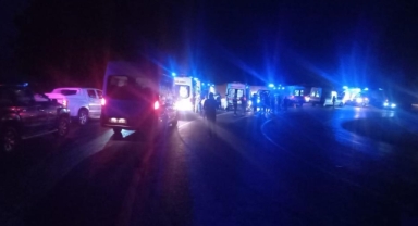 Fındık işçilerini taşıyan minibüs devrildi: 12 yaralı