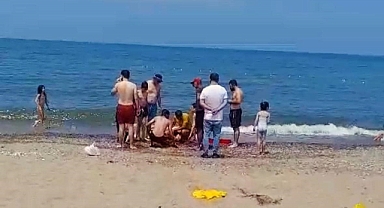 Giresun'da denize giren genç boğuldu