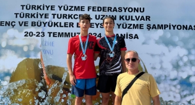 Giresun'un Gururu Ali Eren Şahin, Yüzmede Türkiye Birincisi!