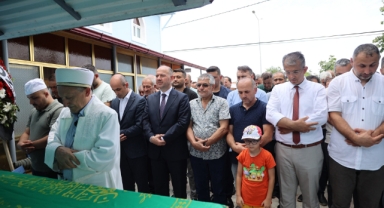 Giresun Valisi Serdengeçti, Zeynep Can'ın cenaze törenine katıldı