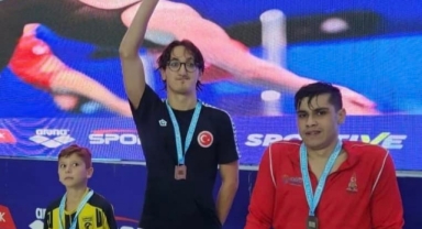 Giresunlu Yüzücü Yaraman, Türkiye Şampiyonası'nda Yine Zirvede!