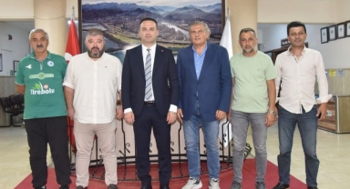 Görele Belediyespor Kulübü'nden Başkan Dede'ye ziyaret