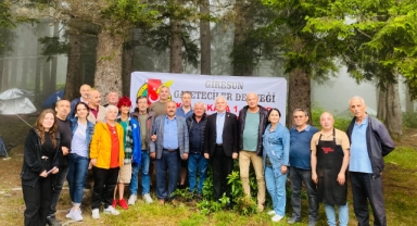 Milletvekili Nazım Elmas, Kulakkaya Yaylası’nda Gazetecilerin Çadır Kampını Ziyaret Etti