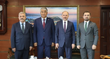 TÜRKSOY Genel Sekreteri Raev’den Giresun’a Kültürel Ziyaret