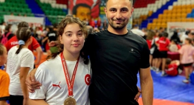 Zeynep Kahraman Giresun'u gururlandırdı