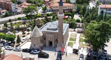 Amasya'da 782 yıllık Burmalı Minare Camii'nin restorasyonu tamamlandı