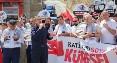 Artvin'de Heniyye suikastı protesto edildi