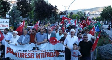 Bayburt ve Erzincanlılar Gazze ile Haniye için yürüdü