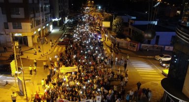 Binlerce kişi Haniye ve Filistinliler için yürüdü