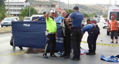 Bisikletle yolun karşısına geçerken otomobilin çarptığı kadın hayatını kaybetti