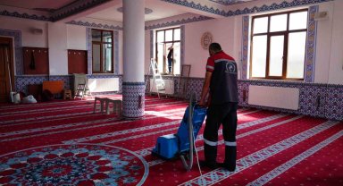 Düzce Belediyesinden ibadethanelere özel önem