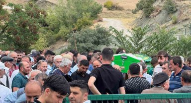 Kastamonu'da cansız bedenleri bulunan kadınlar toprağa verildi