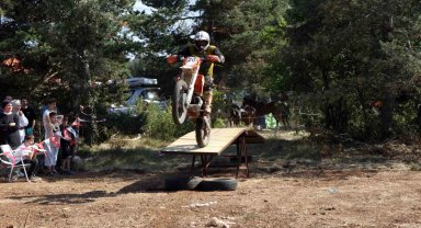 Motosiklet festivalinde motokros ve off-road nefes kesti
