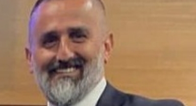 Mürver Sezer'e Gaziantep'te görev