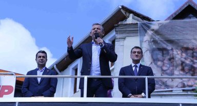 Özgür Özel'den fındık üreticisine, 'Fındığınızı bekletin, satmayın' çağrısı